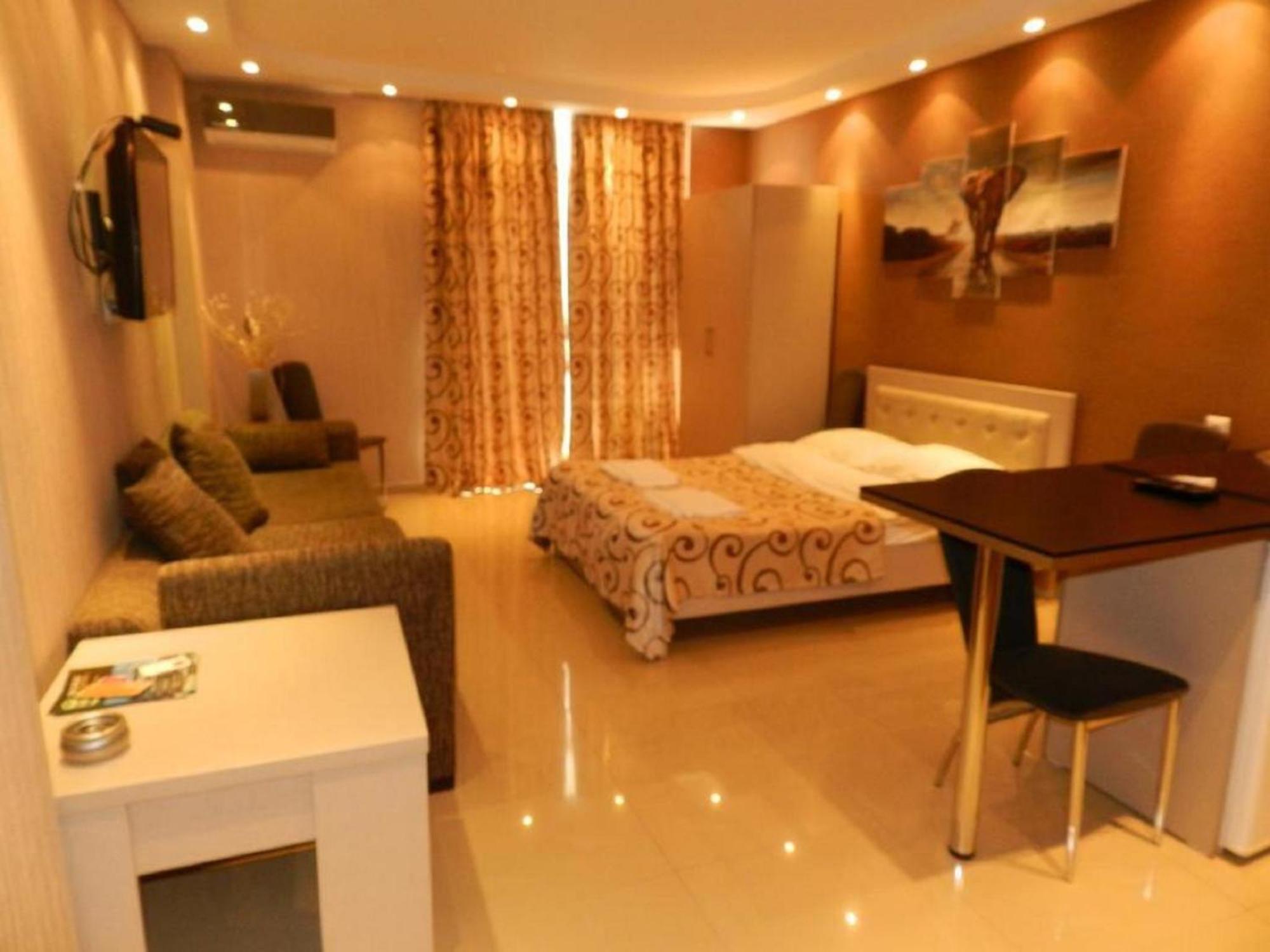 Apart Hotel Black Sea Towers Batumi Exterior foto